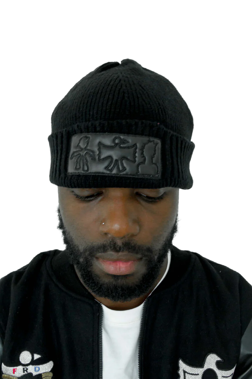 TRIO BEANIE CLASSIC BLACK WHITE FLAG